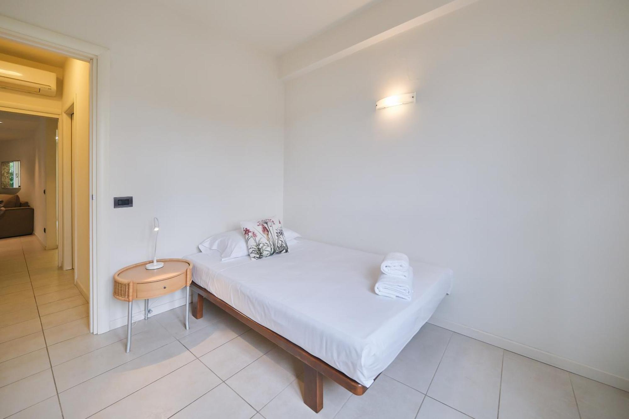 Front Lake Apartment Bardolino Exterior foto