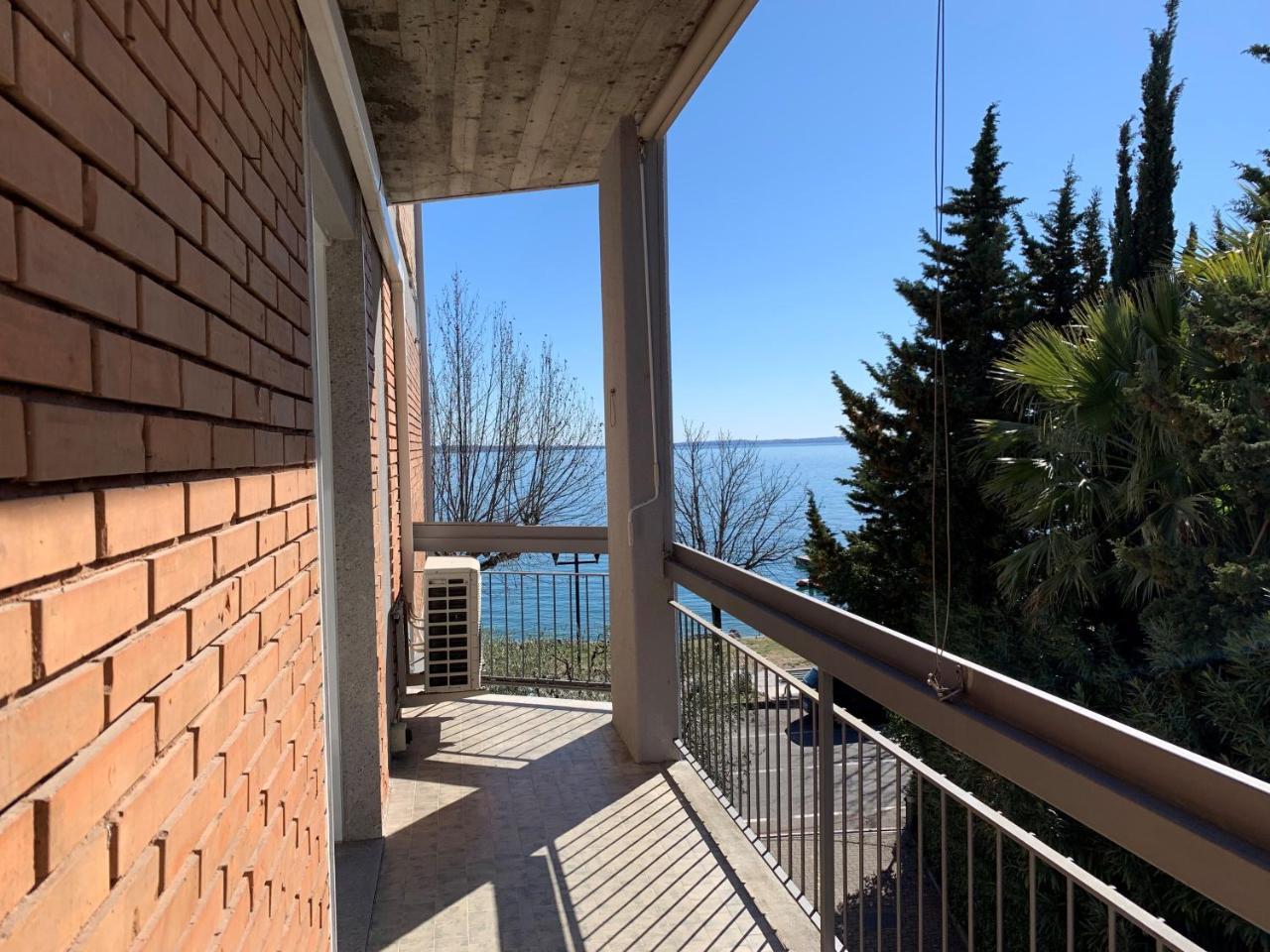 Front Lake Apartment Bardolino Exterior foto